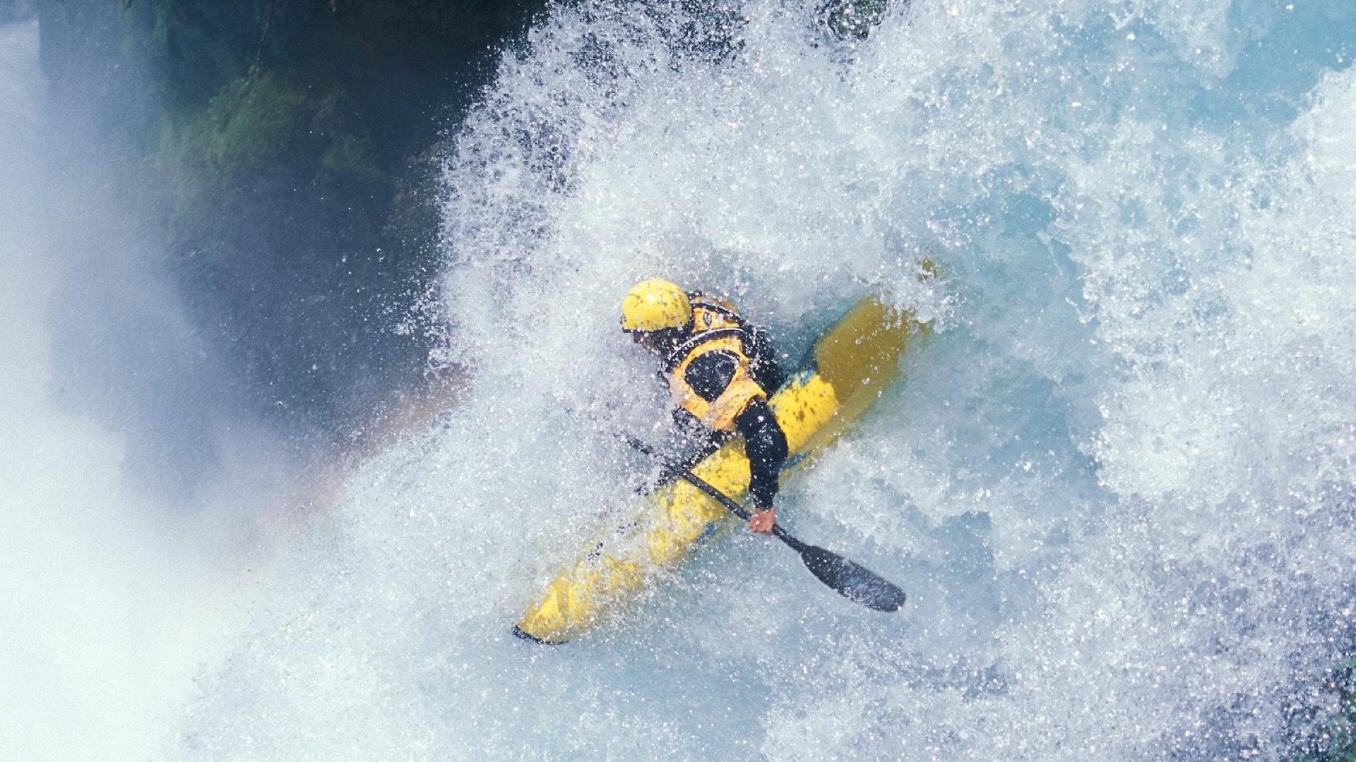 国家队在备战中注重体能与技术平衡，国家队体育的重视