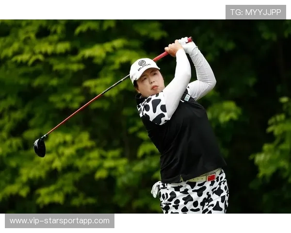 一年减重70斤，冯珊珊如何实现“躺着瘦”？