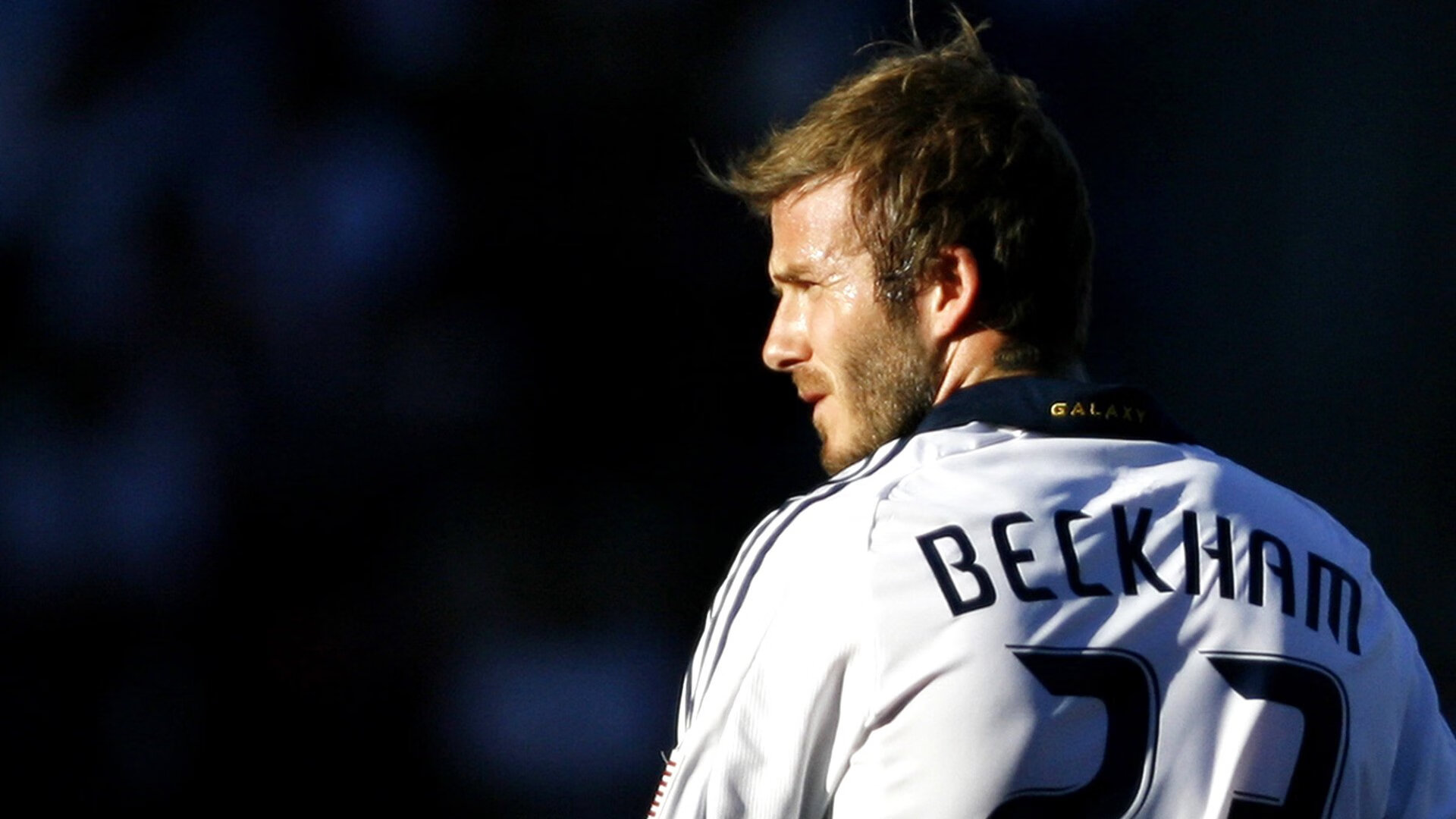 球员状态回升带动全队表现，球员状态下滑